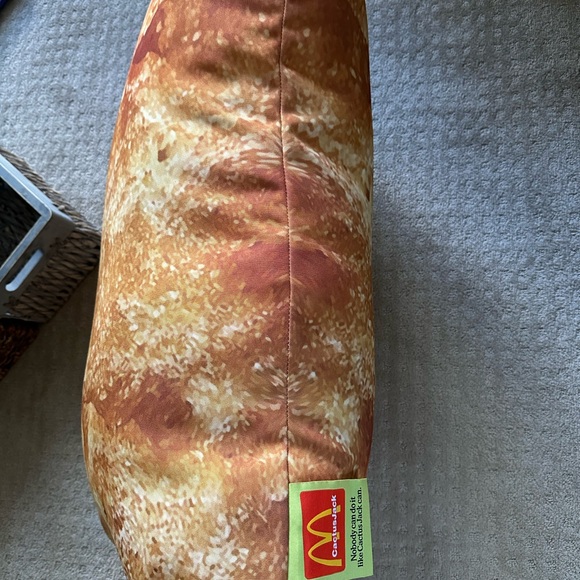 Travis Scott x McDonald’s Chicken Nugget pillow - Picture 6 of 8